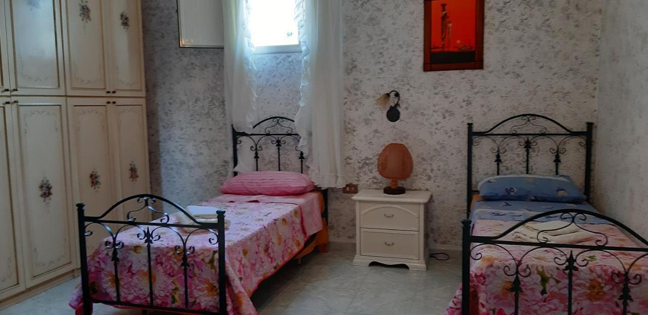 Apartamento A Casa Di Roberto Porto Cesareo Exterior foto